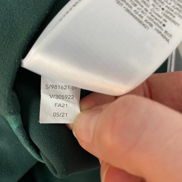 Athleta Salutation Stash‎ Pocket Serene 7/8 Tight Green Leggings High Rise Small - Picture 10 of 10